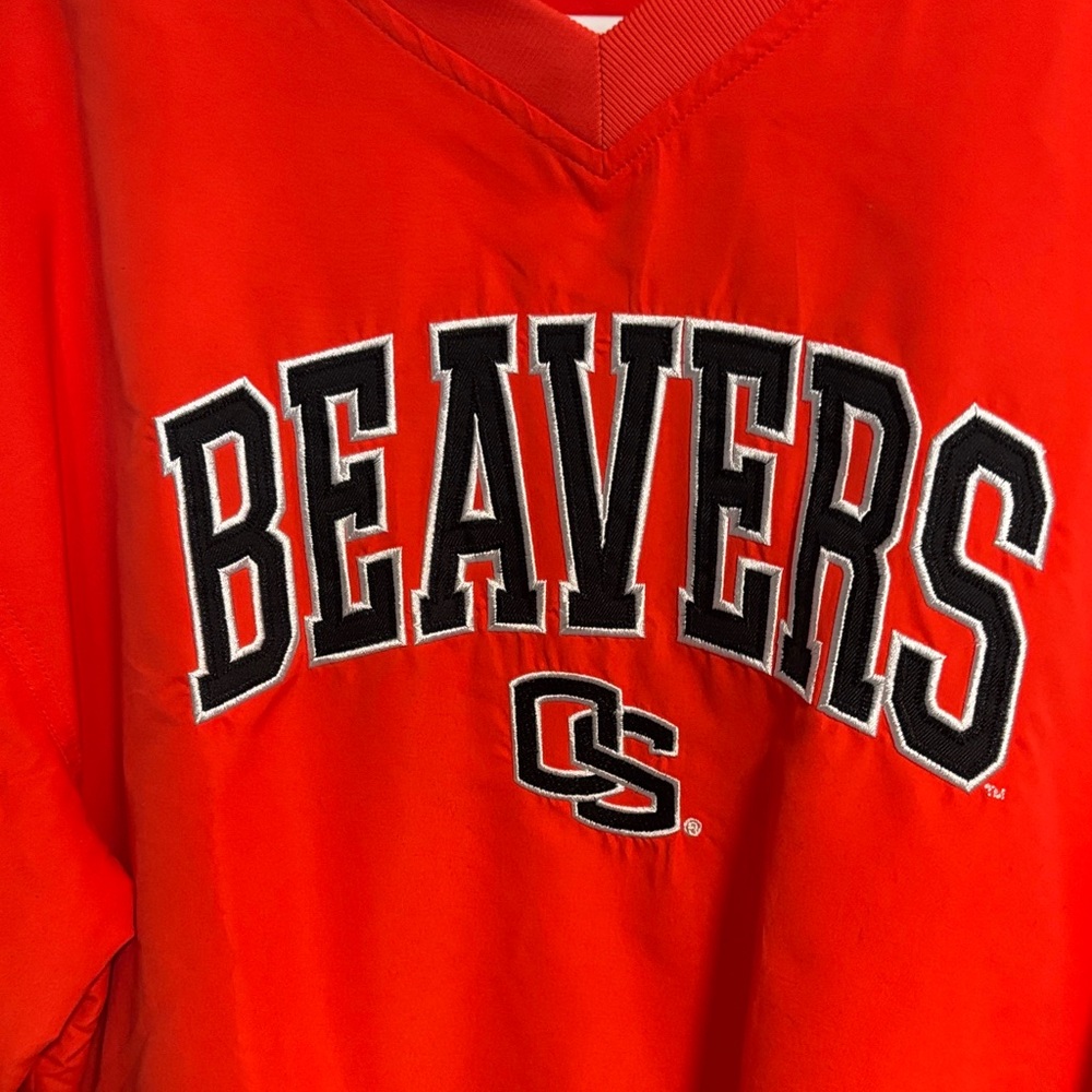 Oregon State Beavers pull over - Picture 3 of 7